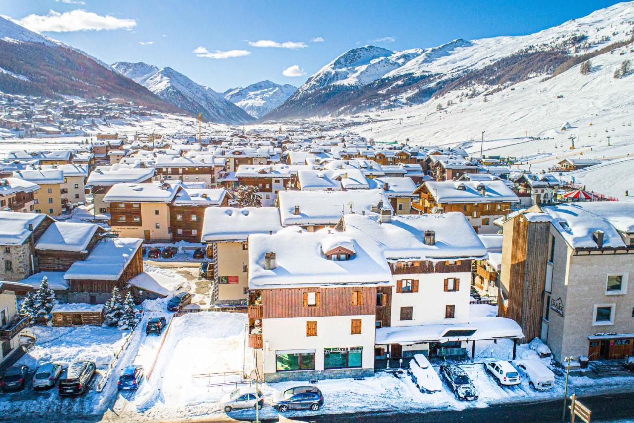 Chalet Colombo Myholidaylivigno Exteriör bild